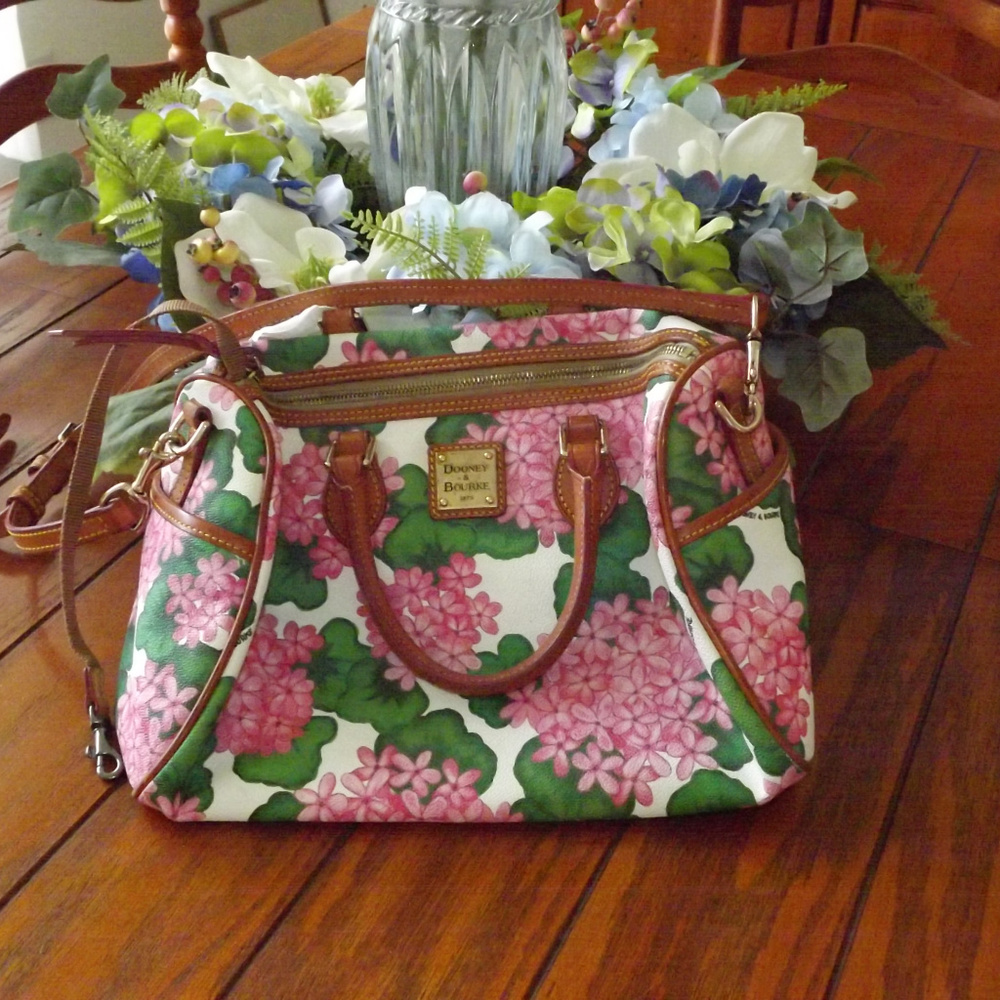 Dooney and Bourke Handbag